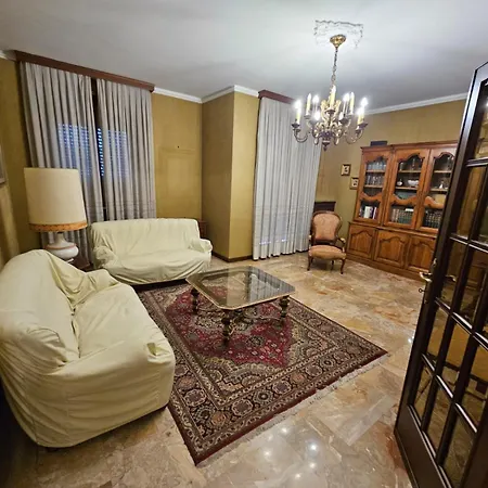 La Francigena - Ama's House * Piacenza